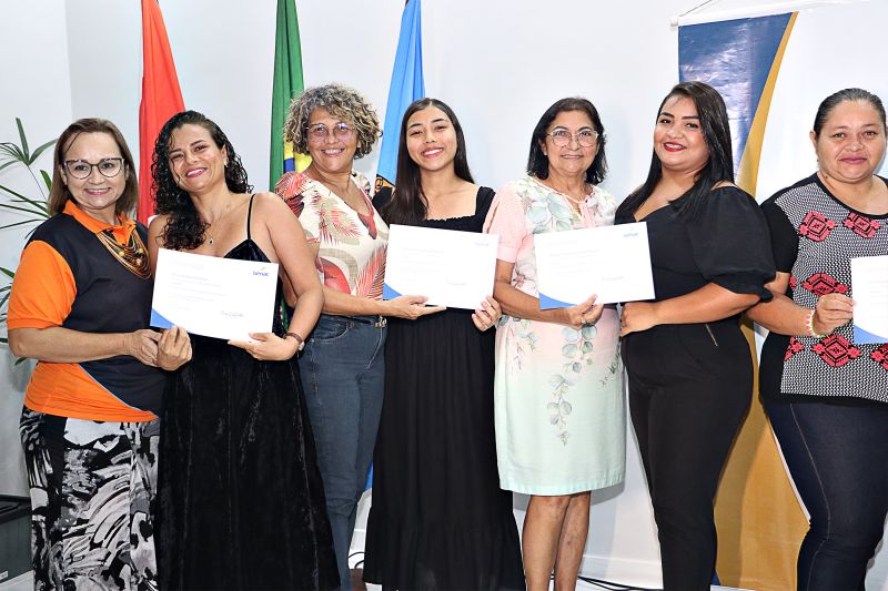 CERIMONIAL DE CERTIFICAÇÃO SEMTEPS <div class='credito_fotos'>Foto: Márcio Souza &nbsp;&nbsp;|&nbsp;&nbsp; <a href='/midias/2023/originais/7708_a06e9615-2205-4e08-6246-86e23d99e776.jpg' download><i class='fa-solid fa-download'></i> Download</a></div>