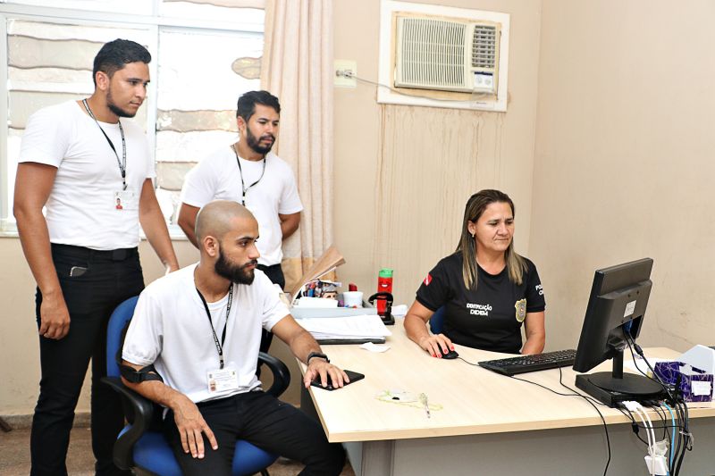 ESTÁGIO POLICIA CIVIL - DELEGACIA DE BENEVIDES <div class='credito_fotos'>Foto: Márcio Souza &nbsp;&nbsp;|&nbsp;&nbsp; <a href='/midias/2023/originais/7711_101748a3-54b4-d39f-7f8b-4c858943d64e.jpg' download><i class='fa-solid fa-download'></i> Download</a></div>