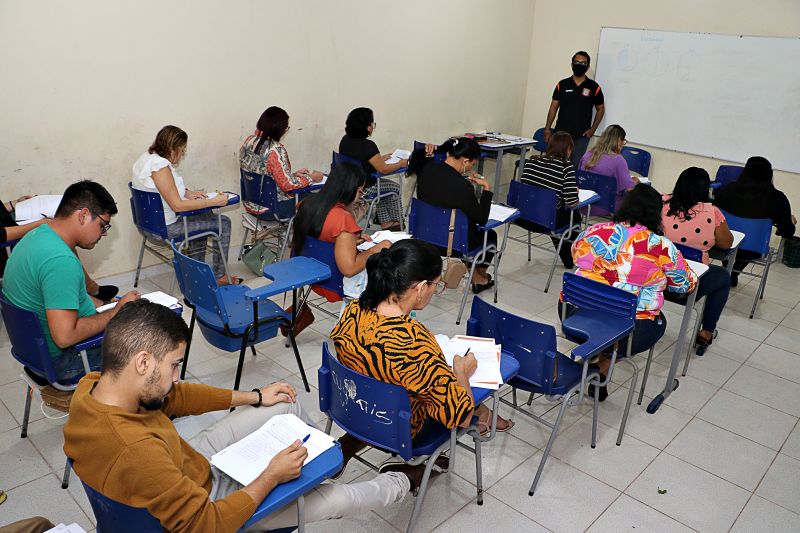 Aplicação de PROVA PARA GESTORES Escola St Luzia <div class='credito_fotos'>Foto: Márcio Souza &nbsp;&nbsp;|&nbsp;&nbsp; <a href='/midias/2023/originais/7714_882c39b1-85b4-1cbc-f1be-6afa923b0e31.jpg' download><i class='fa-solid fa-download'></i> Download</a></div>