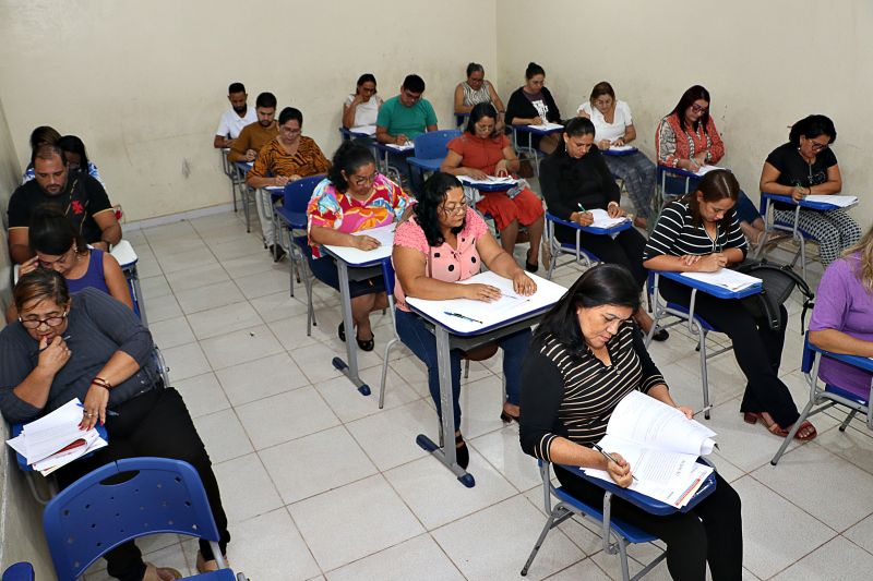 Aplicação de PROVA PARA GESTORES Escola St Luzia <div class='credito_fotos'>Foto: Márcio Souza &nbsp;&nbsp;|&nbsp;&nbsp; <a href='/midias/2023/originais/7714_97ff55a1-62e3-92a9-53a4-d1acf605f0b6.jpg' download><i class='fa-solid fa-download'></i> Download</a></div>
