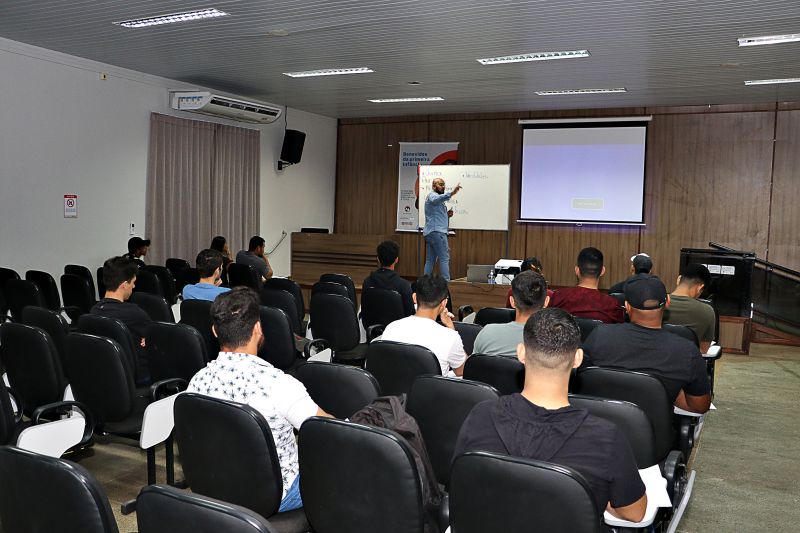 Aula inaugural preparatório para concurso Público <div class='credito_fotos'>Foto: Márcio Souza &nbsp;&nbsp;|&nbsp;&nbsp; <a href='/midias/2023/originais/7717_185544d2-a583-3145-c9e6-4ff51dcf1392.jpg' download><i class='fa-solid fa-download'></i> Download</a></div>