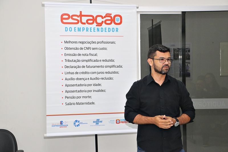 Entrega dos Certificados dos Cursos em Parceria com o SEBRAE <div class='credito_fotos'>Foto: Márcio Souza &nbsp;&nbsp;|&nbsp;&nbsp; <a href='/midias/2023/originais/7724_1ca8cd43-abe5-dd65-54ba-089469b17e1d.jpg' download><i class='fa-solid fa-download'></i> Download</a></div>