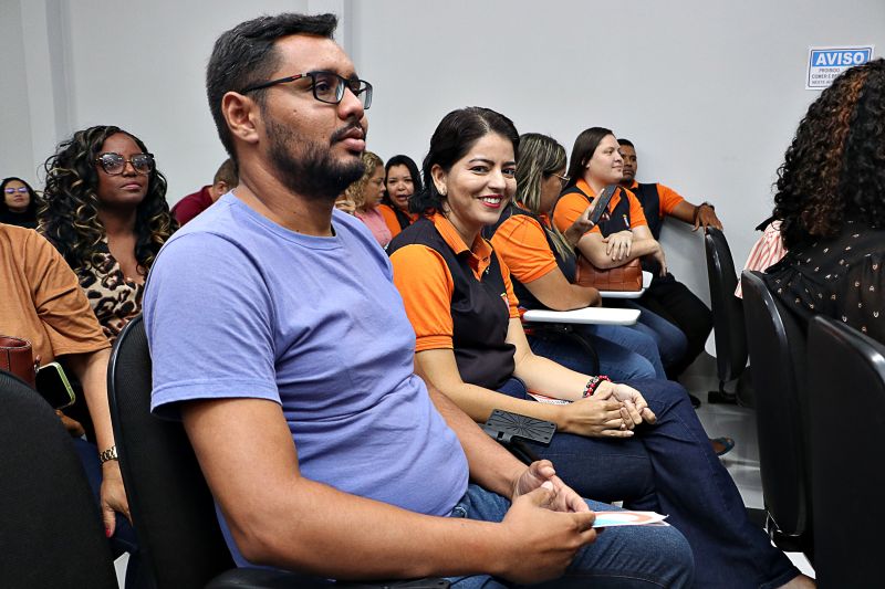 APRESENTAÇÃO SUAS SEMTEPS <div class='credito_fotos'>Foto: Márcio Souza &nbsp;&nbsp;|&nbsp;&nbsp; <a href='/midias/2023/originais/7739_050713d6-022b-c998-702a-f3090af3ac8c.jpg' download><i class='fa-solid fa-download'></i> Download</a></div>