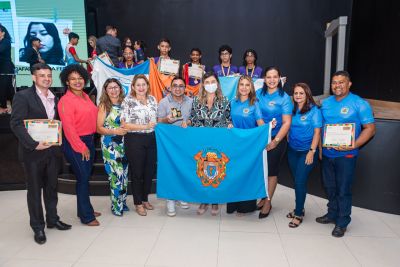 notícia: Benevides celebra premiação recebida pela Olimípiada Brasileira de Matemática das Escolas Públicas 