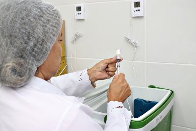 notícia: Cobertura vacinal contra a gripe em grupos prioritários já está em 51% em Benevides