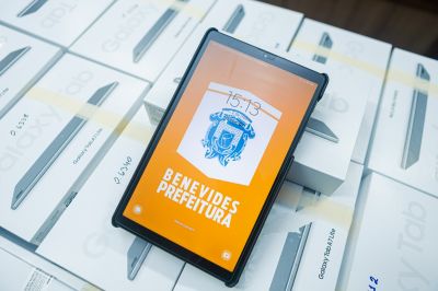 notícia: Prefeitura de Benevides entrega tablets para os Agentes Comunitários de Saúde