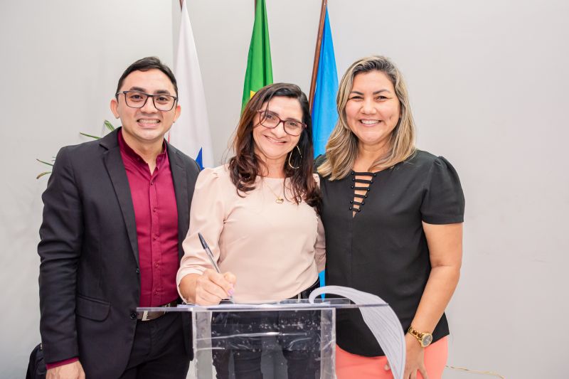  <div class='credito_fotos'>Foto: Karla Reis &nbsp;&nbsp;|&nbsp;&nbsp; <a href='/midias/2024/originais/7742_13e02f54-300c-e689-8544-2b8bcd9ed193.jpg' download><i class='fa-solid fa-download'></i> Download</a></div>