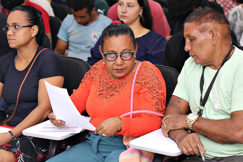 PLANTÃO DE EMPREGABILIDADE CEMTER <div class='credito_fotos'>Foto: Márcio Souza &nbsp;&nbsp;|&nbsp;&nbsp; <a href='/midias/2024/originais/7748_bedac562-a6c6-5e72-fc9c-ba91d7a2c078.jpg' download><i class='fa-solid fa-download'></i> Download</a></div>