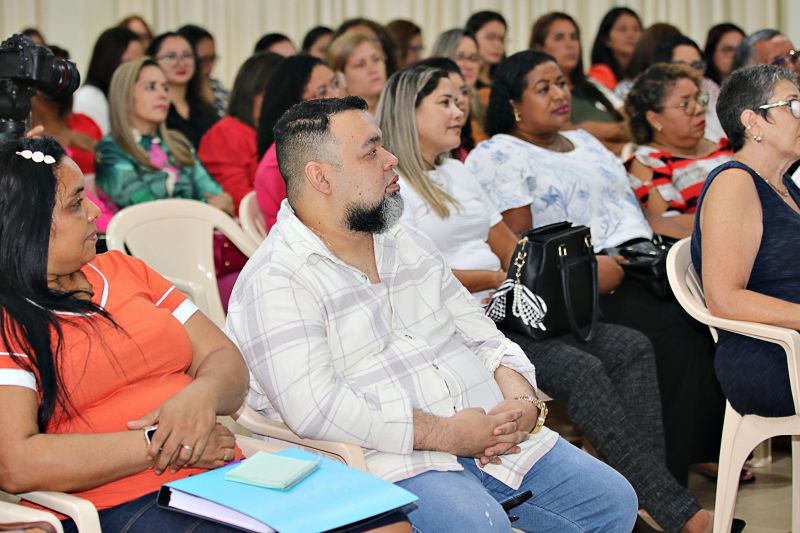 ENCONTRO DE GESTORES E COORDENADORES - SEMED. <div class='credito_fotos'>Foto: Márcio Souza &nbsp;&nbsp;|&nbsp;&nbsp; <a href='/midias/2024/originais/7799_a74ff784-81b3-71a6-2b12-9bb0dff3f354.jpg' download><i class='fa-solid fa-download'></i> Download</a></div>