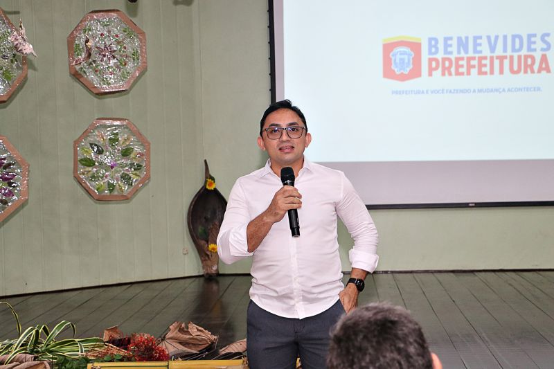 ENCONTRO DE GESTORES E COORDENADORES - SEMED. <div class='credito_fotos'>Foto: Márcio Souza &nbsp;&nbsp;|&nbsp;&nbsp; <a href='/midias/2024/originais/7799_f63c90a0-bff9-f2ec-3f7f-25c7dbd09c18.jpg' download><i class='fa-solid fa-download'></i> Download</a></div>