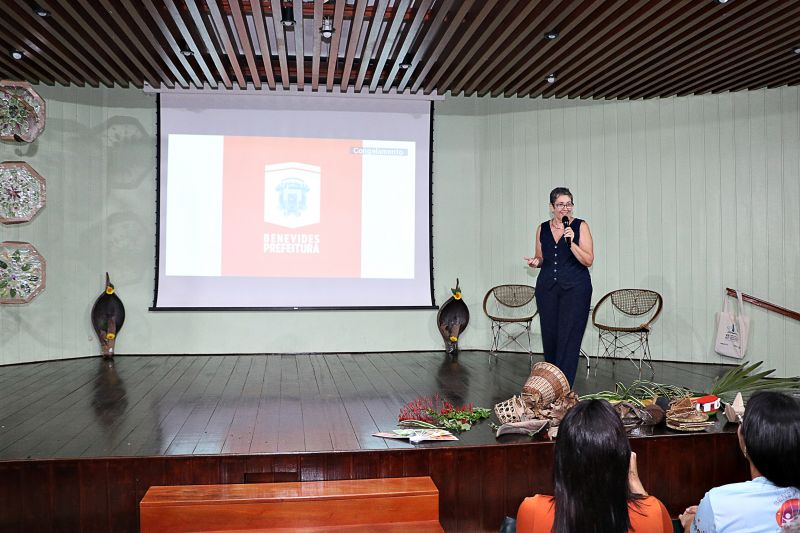 ENCONTRO DE GESTORES E COORDENADORES - SEMED.2 <div class='credito_fotos'>Foto: Márcio Souza &nbsp;&nbsp;|&nbsp;&nbsp; <a href='/midias/2024/originais/7800_b4e07955-7b1e-0331-b81f-eb2f808052a5.jpg' download><i class='fa-solid fa-download'></i> Download</a></div>