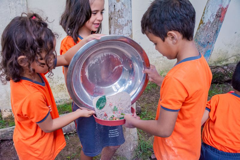  <div class='credito_fotos'>Foto: Karla Reis &nbsp;&nbsp;|&nbsp;&nbsp; <a href='/midias/2024/originais/7807_a215a4f2-8fdc-2ed7-d3e9-20084d93894a.jpg' download><i class='fa-solid fa-download'></i> Download</a></div>