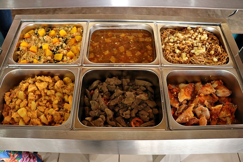 Manipulação de alimentos ESCOLA FIORE ENTREGA DOS CERTIFICADOS <div class='credito_fotos'>Foto: Márcio Souza &nbsp;&nbsp;|&nbsp;&nbsp; <a href='/midias/2024/originais/7809_2b0b3660-54ee-db50-0e22-86c9c808f664.jpg' download><i class='fa-solid fa-download'></i> Download</a></div>