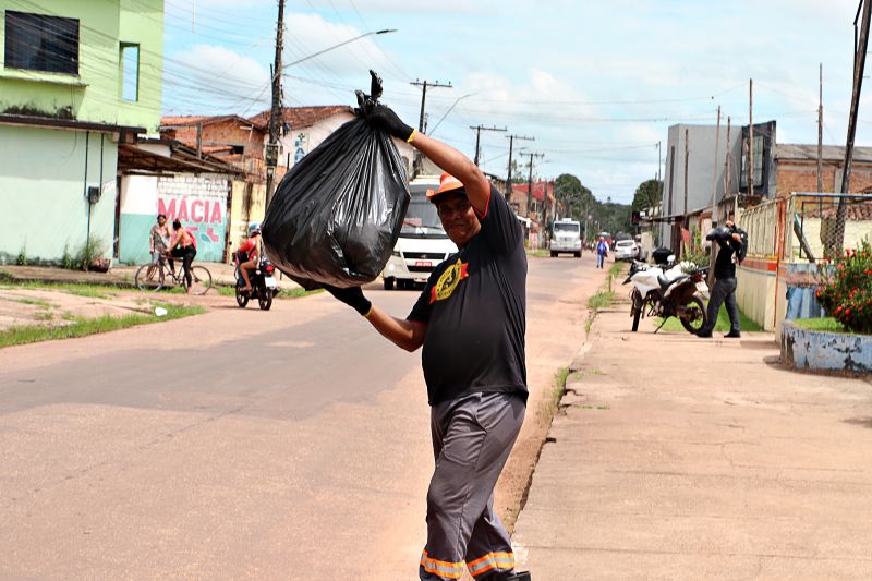 MUTIRÃO DE COMBATE A DENGUE -  BAIRRO MAGUAR <div class='credito_fotos'>Foto: Márcio Souza &nbsp;&nbsp;|&nbsp;&nbsp; <a href='/midias/2024/originais/7811_b68adf17-4e4b-bd20-f777-76fd69e283ce.jpg' download><i class='fa-solid fa-download'></i> Download</a></div>