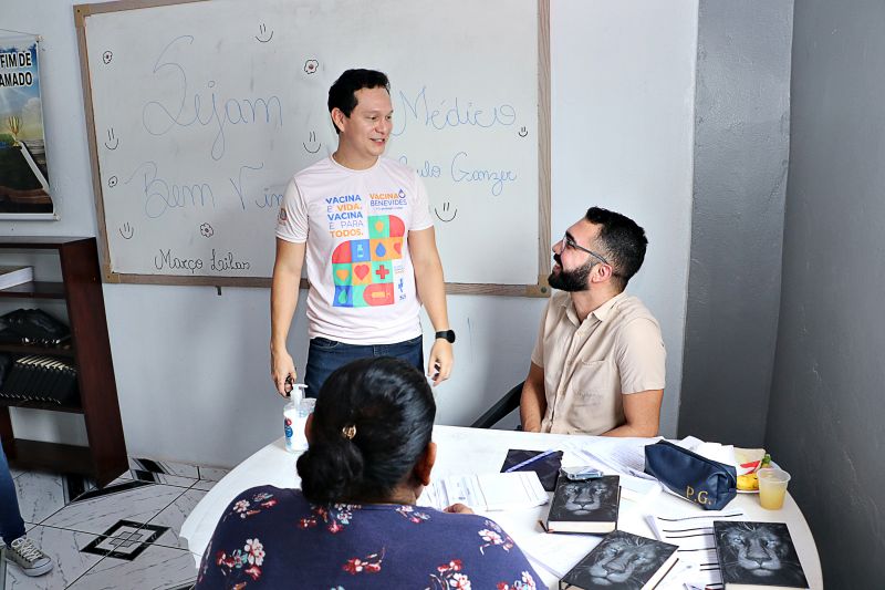 MARÇO LILAS ITINERANTE  -  BAIRRO DAS FLORES <div class='credito_fotos'>Foto: Márcio Souza &nbsp;&nbsp;|&nbsp;&nbsp; <a href='/midias/2024/originais/7833_f72f7578-d1ba-6927-a54b-d111364c21dc.jpg' download><i class='fa-solid fa-download'></i> Download</a></div>