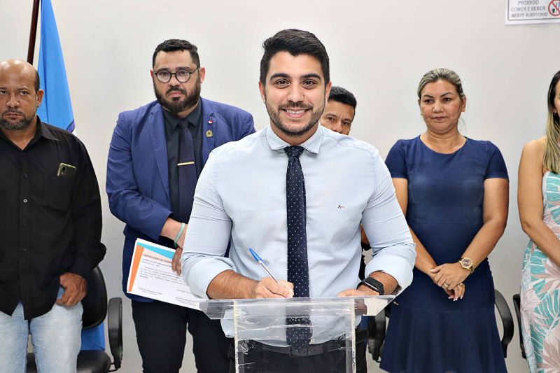 Posse dos Conselheiros e Conselhos da Cidade <div class='credito_fotos'>Foto: Márcio Souza &nbsp;&nbsp;|&nbsp;&nbsp; <a href='/midias/2024/originais/7837_c1d49429-37c6-3988-6e12-65b96071e3e8.jpg' download><i class='fa-solid fa-download'></i> Download</a></div>