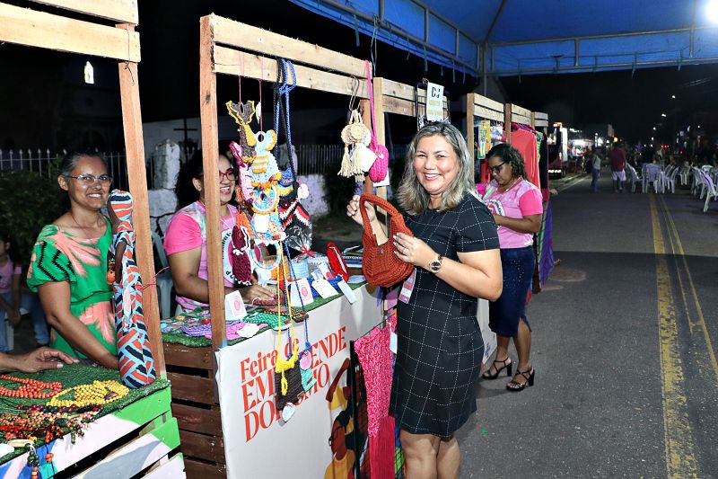 Feira da mulher Empreendedora Murinin <div class='credito_fotos'>Foto: Márcio Souza &nbsp;&nbsp;|&nbsp;&nbsp; <a href='/midias/2024/originais/7842_33bc90d6-e79d-c129-b524-36159f12358a.jpg' download><i class='fa-solid fa-download'></i> Download</a></div>