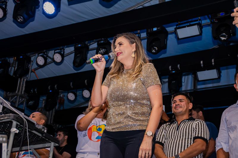  <div class='credito_fotos'>Foto: Karla Reis &nbsp;&nbsp;|&nbsp;&nbsp; <a href='/midias/2024/originais/7869_65ab48ef-d4af-9542-c47f-8c625bcbd11d.jpg' download><i class='fa-solid fa-download'></i> Download</a></div>