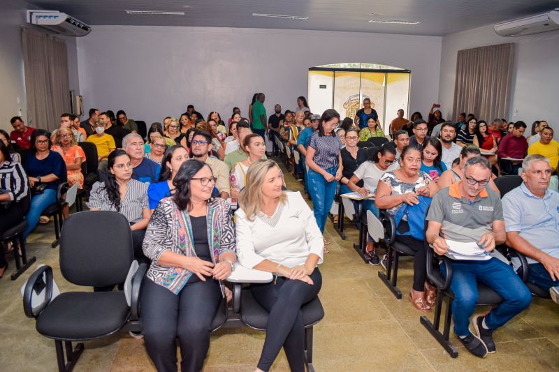  <div class='credito_fotos'>Foto: Karla Reis &nbsp;&nbsp;|&nbsp;&nbsp; <a href='/midias/2024/originais/7872_0aadd56c-48c5-8cd8-bcb4-6e4b990b6fe7.jpg' download><i class='fa-solid fa-download'></i> Download</a></div>