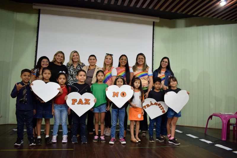  <div class='credito_fotos'>Foto: Karla Reis &nbsp;&nbsp;|&nbsp;&nbsp; <a href='/midias/2024/originais/7907_2a175393-06ac-18fc-4870-04655ed2bc7c.jpg' download><i class='fa-solid fa-download'></i> Download</a></div>