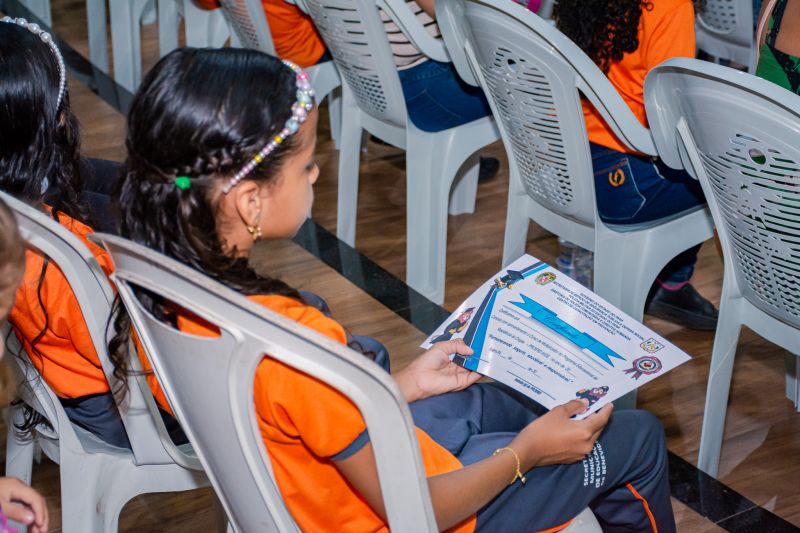  <div class='credito_fotos'>Foto: Karla Reis &nbsp;&nbsp;|&nbsp;&nbsp; <a href='/midias/2024/originais/7962_bbd45194-eacc-301d-00b7-5977c2913197.jpg' download><i class='fa-solid fa-download'></i> Download</a></div>