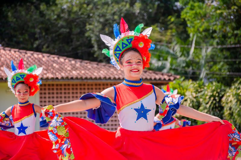  <div class='credito_fotos'>Foto: Karla Reis &nbsp;&nbsp;|&nbsp;&nbsp; <a href='/midias/2024/originais/7965_1106af10-fc2f-d7be-fea4-7b729801f44d.jpg' download><i class='fa-solid fa-download'></i> Download</a></div>