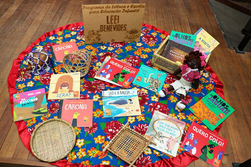 Formação do Programa de Leitura e Escrita da Educação LEEI <div class='credito_fotos'>Foto: Márcio Souza &nbsp;&nbsp;|&nbsp;&nbsp; <a href='/midias/2024/originais/7970_b1ca2f9b-a90e-e405-488c-a17e524a9d17.jpg' download><i class='fa-solid fa-download'></i> Download</a></div>