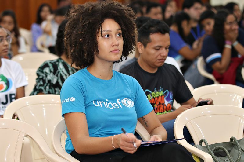 2 Fórum Comunitário UNICEF <div class='credito_fotos'>Foto: Márcio Souza &nbsp;&nbsp;|&nbsp;&nbsp; <a href='/midias/2024/originais/7973_27d5b6b4-553e-0359-4a0e-5a7cb76e06f5.jpg' download><i class='fa-solid fa-download'></i> Download</a></div>