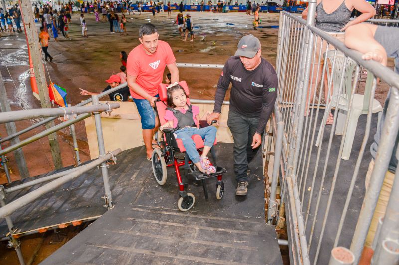  <div class='credito_fotos'>Foto: Karla Reis &nbsp;&nbsp;|&nbsp;&nbsp; <a href='/midias/2024/originais/7975_4fe7be80-f82d-4782-9608-373407adeb72.jpg' download><i class='fa-solid fa-download'></i> Download</a></div>