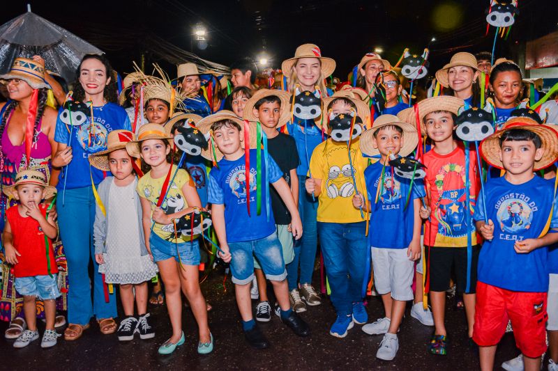  <div class='credito_fotos'>Foto: Karla Reis &nbsp;&nbsp;|&nbsp;&nbsp; <a href='/midias/2024/originais/7975_74e6a1d2-4d55-8407-a829-132ad73baec8.jpg' download><i class='fa-solid fa-download'></i> Download</a></div>