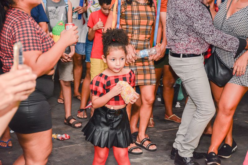  <div class='credito_fotos'>Foto: Karla Reis &nbsp;&nbsp;|&nbsp;&nbsp; <a href='/midias/2024/originais/7975_ae2d127b-8ee0-5882-b5eb-5a5812b96675.jpg' download><i class='fa-solid fa-download'></i> Download</a></div>