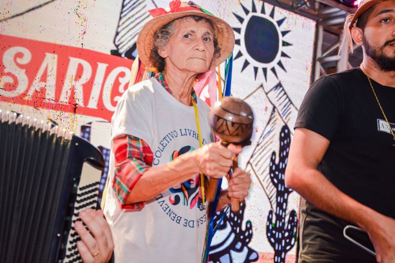  <div class='credito_fotos'>Foto: Karla Reis &nbsp;&nbsp;|&nbsp;&nbsp; <a href='/midias/2024/originais/7975_bdd7341f-718c-7738-1226-bcfdb98d2880.jpg' download><i class='fa-solid fa-download'></i> Download</a></div>