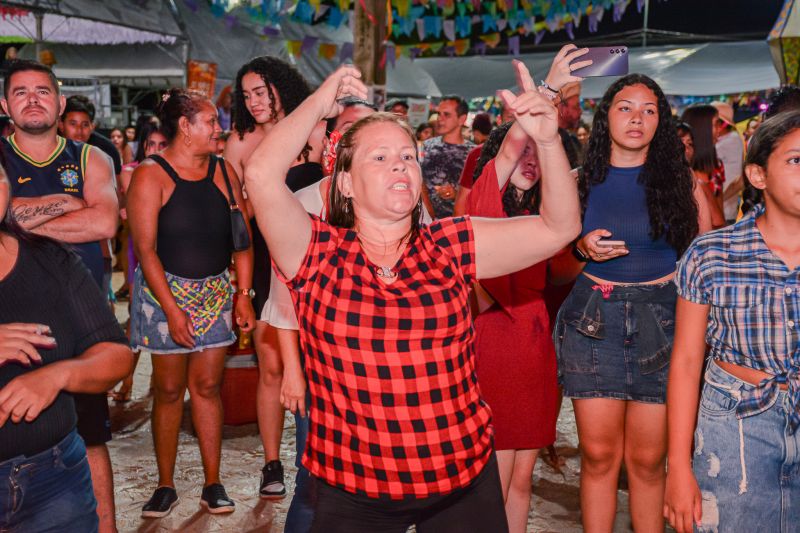  <div class='credito_fotos'>Foto: Karla Reis &nbsp;&nbsp;|&nbsp;&nbsp; <a href='/midias/2024/originais/7975_ca9bced5-22d5-e8ed-ef48-91f3ceeb7aa1.jpg' download><i class='fa-solid fa-download'></i> Download</a></div>