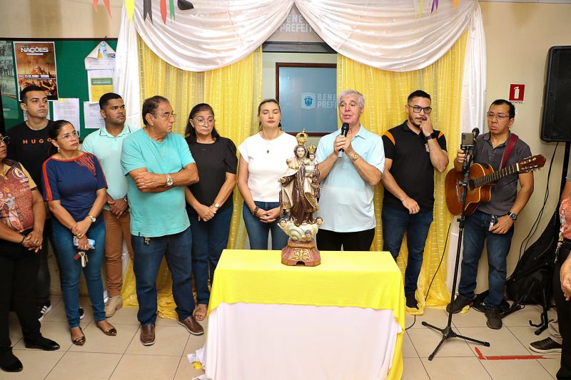 VISITA DA IMAGEM DE NOSSA SENHORA DO CARMO - PREFEITURA <div class='credito_fotos'>Foto: Márcio Souza &nbsp;&nbsp;|&nbsp;&nbsp; <a href='/midias/2024/originais/7977_8eb8cf77-a070-13e7-6117-ae23ed1e1c8b.jpg' download><i class='fa-solid fa-download'></i> Download</a></div>