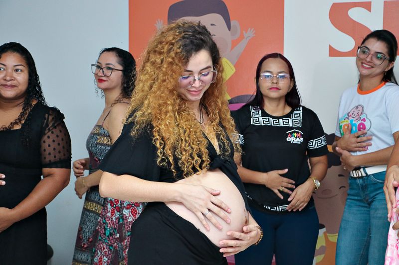 Primeira rodada de conversa -  Cras Primeira infância. <div class='credito_fotos'>Foto: Márcio Souza &nbsp;&nbsp;|&nbsp;&nbsp; <a href='/midias/2024/originais/7980_a8616121-20ab-2421-504d-1988f84ce296.jpg' download><i class='fa-solid fa-download'></i> Download</a></div>