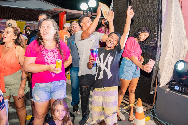  <div class='credito_fotos'>Foto: Karla Reis &nbsp;&nbsp;|&nbsp;&nbsp; <a href='/midias/2024/originais/7982_7fc6be59-7d15-5667-82f3-7a4d0dfcce96.jpg' download><i class='fa-solid fa-download'></i> Download</a></div>