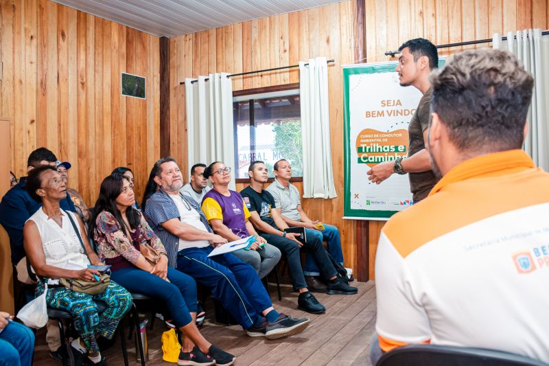  <div class='credito_fotos'>Foto: Karla Reis &nbsp;&nbsp;|&nbsp;&nbsp; <a href='/midias/2024/originais/7986_0ce11aeb-58c2-5ab2-d4b5-b0a092dbd98c.jpg' download><i class='fa-solid fa-download'></i> Download</a></div>