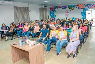 notícia: Professores do 1º ao 3º ano participam de encontro formativo por meio do Programa Alfabetizando Benevides Criança  