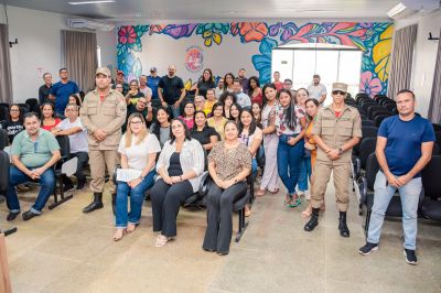 notícia: Motoristas e monitoras do transporte escolar mantido pela Prefeitura de Benevides participaram da Formação 2024 