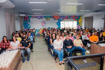 notícia: Equipes das secretarias escolares de Benevides participam da 1ª formação de 2024 