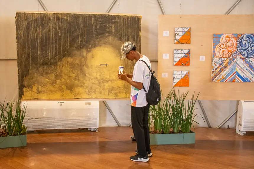  <div class='credito_fotos'>Foto: Karla Reis &nbsp;&nbsp;|&nbsp;&nbsp; <a href='/midias/2025/originais/20251114192035-GF00009209-F00106800.webp' download><i class='fa-solid fa-download'></i> Download</a></div>