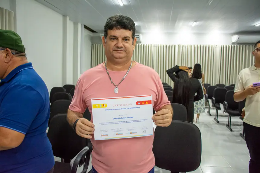  <div class='credito_fotos'>Foto: Karla Reis &nbsp;&nbsp;|&nbsp;&nbsp; <a href='/midias/2025/originais/20251115190854-GF00009210-F00106935.webp' download><i class='fa-solid fa-download'></i> Download</a></div>