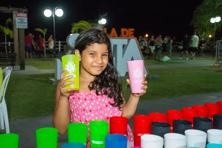  <div class='credito_fotos'>Foto: Karla Reis &nbsp;&nbsp;|&nbsp;&nbsp; <a href='/midias/2025/originais/20251117113714-GF00009211-F00106965.webp' download><i class='fa-solid fa-download'></i> Download</a></div>