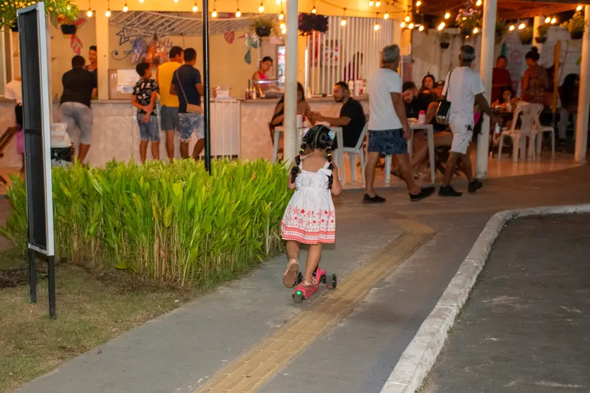  <div class='credito_fotos'>Foto: Karla Reis &nbsp;&nbsp;|&nbsp;&nbsp; <a href='/midias/2025/originais/20251117113736-GF00009211-F00106981.webp' download><i class='fa-solid fa-download'></i> Download</a></div>