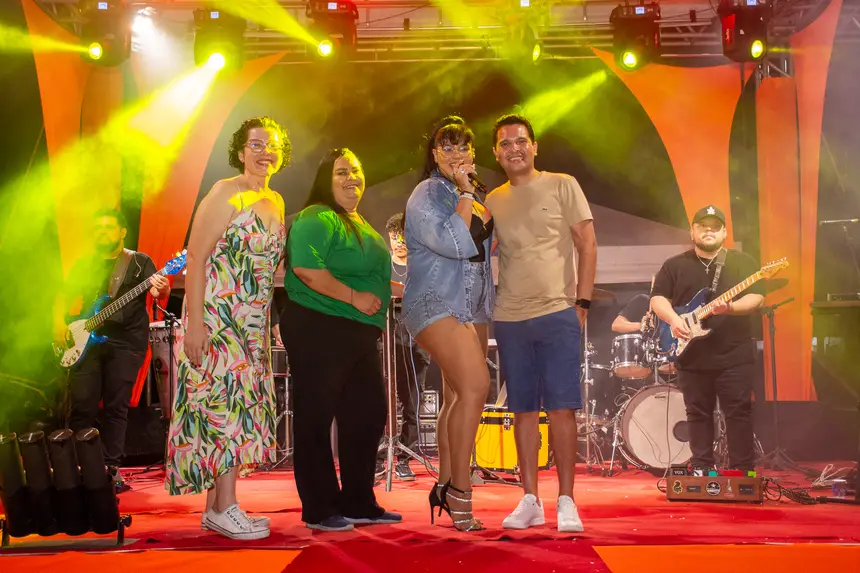  <div class='credito_fotos'>Foto: Karla Reis &nbsp;&nbsp;|&nbsp;&nbsp; <a href='/midias/2025/originais/20251117113851-GF00009211-F00107036.webp' download><i class='fa-solid fa-download'></i> Download</a></div>