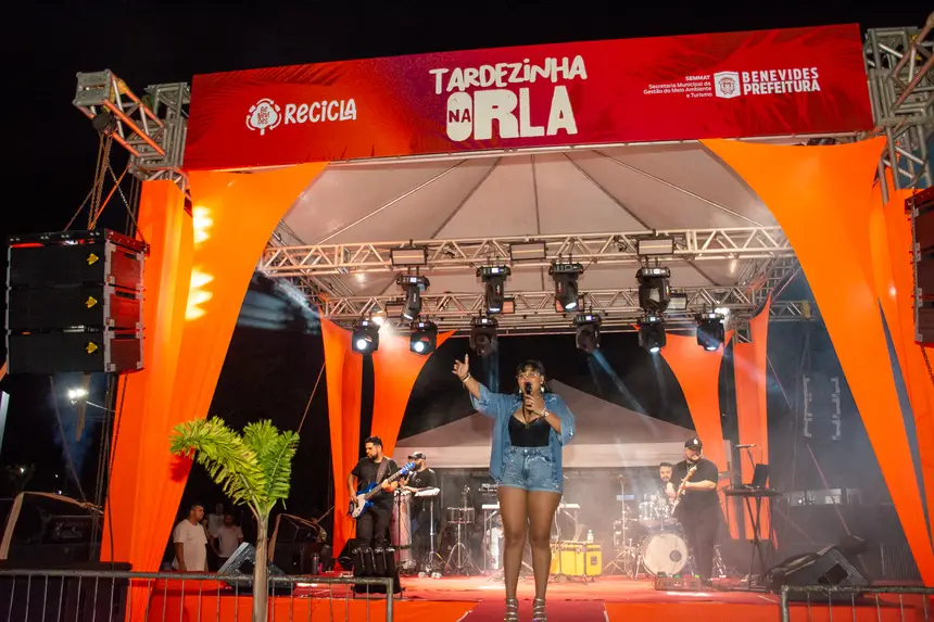  <div class='credito_fotos'>Foto: Karla Reis &nbsp;&nbsp;|&nbsp;&nbsp; <a href='/midias/2025/originais/20251117113852-GF00009211-F00107037.webp' download><i class='fa-solid fa-download'></i> Download</a></div>