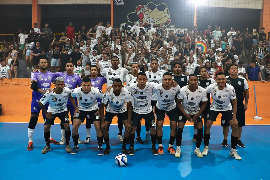  <div class='credito_fotos'>Foto: Márcio Souza &nbsp;&nbsp;|&nbsp;&nbsp; <a href='/midias/2025/originais/20251119094912-GF00009213-F00107095.webp' download><i class='fa-solid fa-download'></i> Download</a></div>