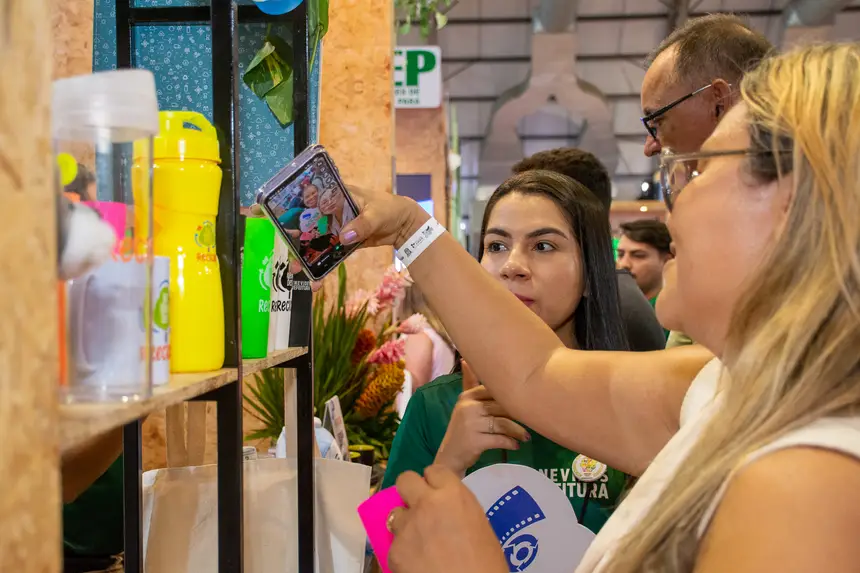  <div class='credito_fotos'>Foto: Karla Reis &nbsp;&nbsp;|&nbsp;&nbsp; <a href='/midias/2025/originais/20251119101845-GF00009215-F00107118.webp' download><i class='fa-solid fa-download'></i> Download</a></div>