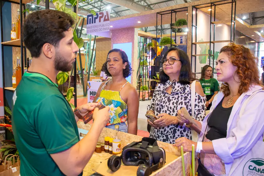  <div class='credito_fotos'>Foto: Karla Reis &nbsp;&nbsp;|&nbsp;&nbsp; <a href='/midias/2025/originais/20251119101852-GF00009215-F00107123.webp' download><i class='fa-solid fa-download'></i> Download</a></div>