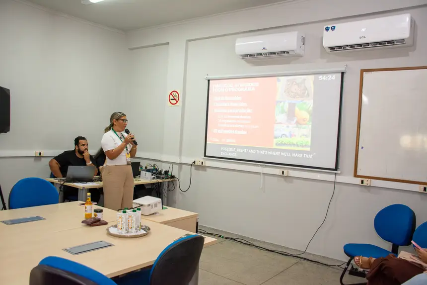  <div class='credito_fotos'>Foto: Karla Reis &nbsp;&nbsp;|&nbsp;&nbsp; <a href='/midias/2025/originais/20251121004239-GF00009216-F00107250.webp' download><i class='fa-solid fa-download'></i> Download</a></div>